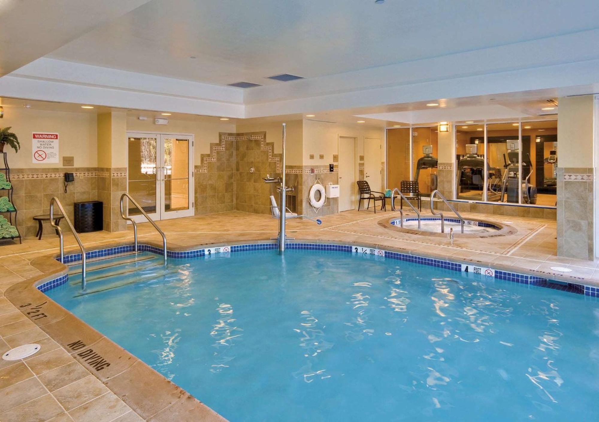 Hilton Garden Inn Lakewood Exteriér fotografie